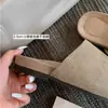 Pantuflas Birkenstock de piel genuina, mules slip-on minimalistas, versátiles zuecos casuales de gamuza con punta redonda