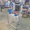 Máquina de transferência de calor para bonés pneumática semiautomática de estação dupla, máquina de estampagem a quente e hot stamping de bonés personalizados