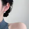 Brincos Pequenos e Delicados de Lua com Pérola e Zircônia Microincrustada para Mulheres, Brincos Elegantes e Estilosos com Toque de Luxo, Design de Clipe para Orelhas Não Perfuradas