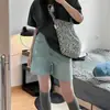 Shorts Jeans Rasgados de Cor Clara para Mulheres, Verão Plus Size de Caimento Solto, Valorizam o Corpo em Formato de Pera, Shorts de Cintura Média com Barra Larga