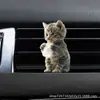 Producto Nuevo Transfronterizo Acrílico Plano 2D Gato Lindo Clip Decorativo para Salida de Aire del Coche Adornos de Purificación de Aire para Coche
