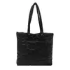 Bolsa de Tote Peluda Linda para Otoño e Invierno Gran Capacidad Casual Bolsa para Libros de Estudiante Bolso de Lona de Hombro Único para Mujer