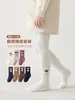 Leggings para niña de algodón peinado con estampado de corazones, colección otoño e invierno 2026, mallas lisas dulces para niña, disponibles para venta al por mayor con envío gratis