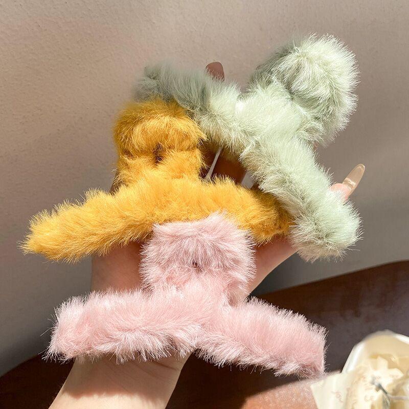 毛绒纯色大抓夹