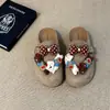 Zapatos Birkenstock de Suela Gruesa Estilo Gato de Dibujos Animados para Mujer 2026, Pantuflas Cerradas Slip-On con Decoración de Dibujos Animados y Suela Antideslizante