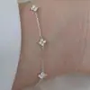 Pulsera de Flor de Cuatro Hojas de Circonita Elegante y de Moda 2025 Nuevo Diseño de Nicho de Lujo Ligero Joyería Artículo Caliente Transfronterizo