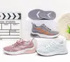 Entrega Directa de Fábrica Primavera, Otoño e Invierno 2025 Ligeros, Modernos y Resistentes al Desgaste Versátiles de Una Pierna Zapatos para Mujer Zapatos de Mujer