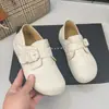 Zapatos Birkenstock 2026 Zapatos Individuales Retro para Mujer Nuevos Planos de Cobertura Total Slip-On Estilo Japonés de Primavera