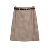 Falda Recta de Cuero PU Retro Wanwei para Mujer 2026 Otoño Nuevo Estilo Puntada Vertical Dividida Falda de Cuero Línea A 0298