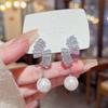 Pendientes de Perla de Lujo Accesible de Moda con Pasador de Plata 925 Pendientes Versátiles de Gama Alta de Lujo Accesible Pendientes Elegantes Largos con Borlas para Mujer