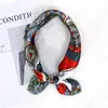 Pañuelo Cuadrado de Satén con Estampado de Cadena 50 Colores Moda de Alta Gama Versátil Profesional Azafata Servicio al Cliente Pañuelo Decorativo Pañuelo de Seda
