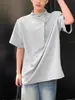 Camiseta Masculina Estilo Americano com Ombro Reto e Manga Curta, Novo Modelo de Verão, Camisa Base Cinza Solta, Top Simples Versátil com Gola Redonda e Meia Manga
