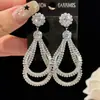 Pendientes de Plata con Aguja, Estilo Palacio, Resistentes, Envueltos en Circonita, Forma de Gota de Agua, Joyería Vintage, Lujo Ligero, Sensación de Alta Gama, Nuevo Diseño Versátil