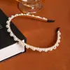 Tiara de Pérola com Cravação de Diamantes Estilo Pequeno Perfumado Primavera e Verão, Acessório de Cabeça de Moda de Alto Padrão e Versátil para Mulheres, Acessórios de Cabelo Doces e Elegantes Atacado