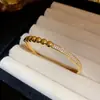 Pulsera Abierta Flor de Circonita Super Brillante, Moderna, Sencilla, Lujo Ligero, Pulsera de Alta Gama, Versátil para el Uso Diario, Joyería para Mujer