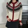 Suéter de punto jacquard con bloques de color estilo Fair Isle, cuello redondo, para mujer, otoño e invierno, juvenil, holgado, de alta gama, impresionante cárdigan rojo