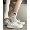 Zapatillas Deportivas para Mujer 2026 Primavera y Verano Más Vendidas de Malla Transpirables Ligeras Resistentes al Desgaste Planas Versátiles Estilo Papá de Corte Bajo con Cordones
