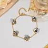 Pulsera de trébol de cuatro hojas luz de lujo alto nivel explosiones transfronterizas mujeres al por mayor accesorios de joyería joyería nicho joyería