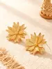 Pendientes Ovalados de Perla y Aleación con Pliegues de Aguja Plateada, Estilo Retro Francés, Pendientes de Moda Personalizados, Fabricante Qingdao