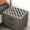 Tapete de Mesa de Cabeceira de Luxo Leve Tapete de Mesa de Couro Pvc à Prova d'Água Popular Tapete de Mesa de Cabeceira de Quarto Pano de Cobertura Simples Sem Lavagem