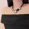 Colar Curto Retrô Escuro Quadrado Strass Contas Pretas Design Nicho Joias
