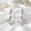 Aretes de mariposa con degradado estilo bosque para mujer, únicos y versátiles, con un toque de lujo ligero y alta gama, aretes de diseño nicho