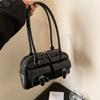 Bolso de hombro cruzado de gran capacidad para mujer, bolso de mano informal de invierno 2024, bolso de mano con un solo hombro, bolso de viajero diario popular de este año