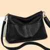 Bolsa Feminina 2026 Nova Casual Superfície Macia Leve Grande Capacidade Estilo Mãe de Meia-Idade e Idosos Bolsa Feminina de Ombro Único Transversal