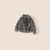 Conjunto de Suéter para Niñas Otoño e Invierno 2026 Nuevo Cardigan de Punto con Estampado de Leopardo y Falda Conjunto Elegante de Dos Piezas Comercio Exterior Dropshipping