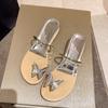 Sandalias de red con diamantes de imitación rojos para mujer, ropa de abrigo, venta al por mayor, nuevas zapatillas planas de estilo hada con tacón bajo y punta con lazo