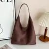 Bolso tote nuevo para mujer, principios de otoño de 2026, directo del fabricante, elegante bolso de hombro de gran capacidad estilo coreano vintage para ir al trabajo