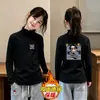 Top de niña con adorno de oreja de madera 2026 Nuevo estilo Niña Polar Casual Ropa interior Otoño Invierno Capa base Infantil Cepillado Manga larga