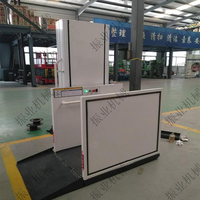 无障碍升降机 1