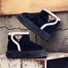 Chinelos de algodão infantis com salto para o inverno, sapatos de algodão para meninos e meninas, quentes, de pelúcia, espessados, antiderrapantes, impermeáveis, para uso doméstico