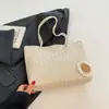 Nova Bolsa de Palha Grande Capacidade Simples Clássica Moda Feminina Bolsa Grande Tecida Bolsa de Trabalho Bolsa Tecida Flores