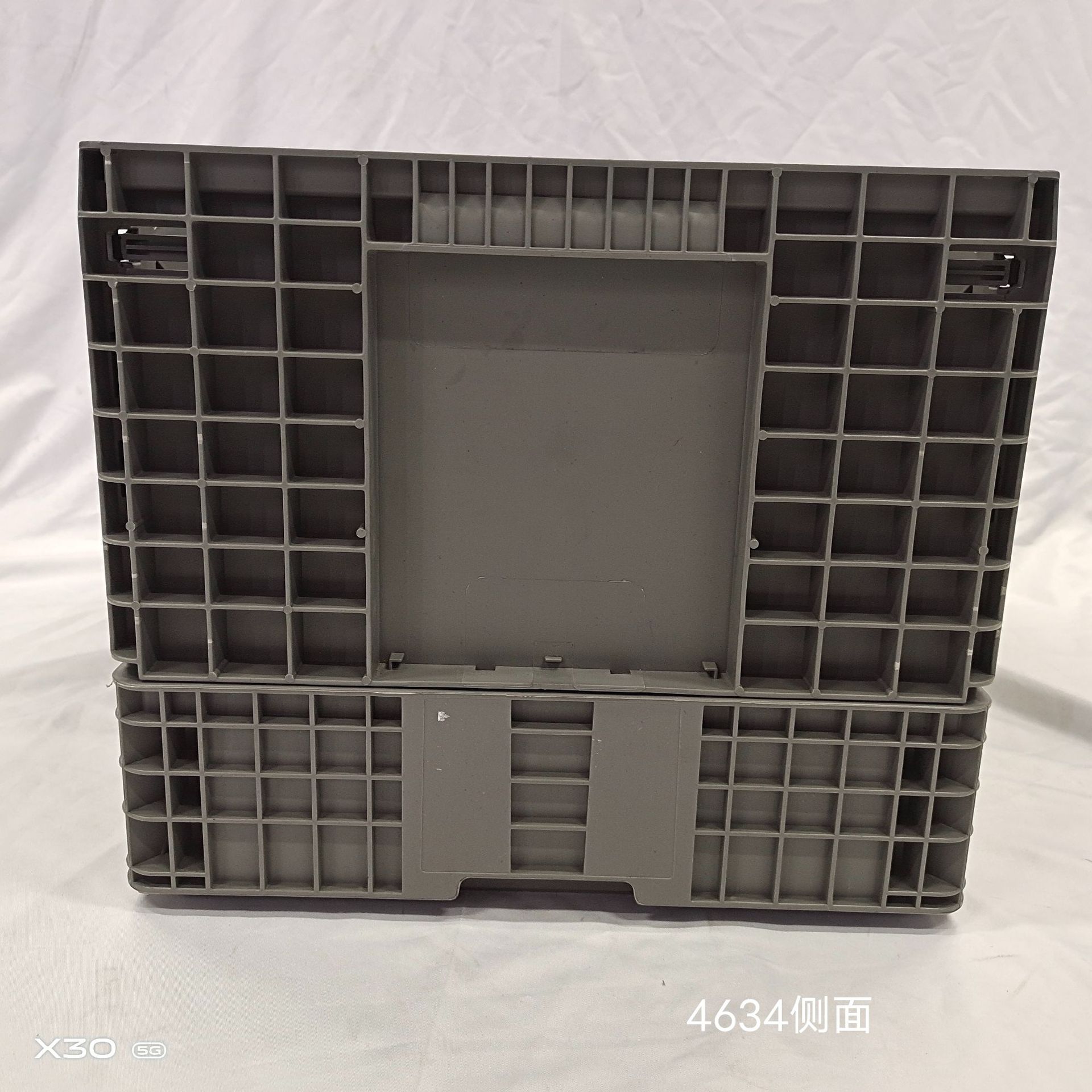 4634折叠箱侧面