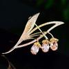 Moda coreana broche de orquídea lirio ambiente elegante ropa planta floral pin accesorios simples ramillete