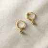 Puños para Orejas Estilo Vintage de Hong Kong, Exquisitos Mini Aretes, Pendientes Elegantes y Sencillos con Personalidad y un Diseño Moderno