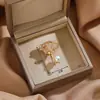 Nova Broche Transfronteiriça com Toque de Luxo, Luxo Leve, Anti-Exposição, Broche Elegante, Acessório de Moda, Acessório de Broche do Ano Novo do Cavalo