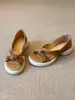 Primer Encuentro con las Sandalias Abiertas Versátiles de Estilo Simple Retro Veraniego de Suela Gruesa que Realzan el Blanco para Mujer