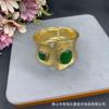 Pulsera abierta de jade malayo con incrustaciones de arcilla europea y americana, con conservación del color, hecha a mano en Italia, con diseño original.