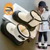 Botas de Nieve para Niños 2026 Invierno Nuevo Estilo Unisex Niños Suela Suave Botas de Algodón Aterciopelado Engrosado Cálido Modernas de Media Pantorrilla Zapatos de Algodón