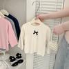 Roupas Infantis de Bebê para Primavera e Outono Novo Estilo Coreano Camiseta de Manga Longa com Gola Redonda e Laço para Meninas Cor Lisa Versátil Camiseta Básica Tendência