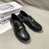 ¡En stock y entrega rápida! Zapatos del mismo estilo que los de la mamá uva, retro, clásicos, combinan con todo, punta redonda, pequeña moneda dorada, mocasines estilo perezoso británico