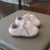 Zapatillas para niñas, nueva colección otoño 2026, zapatos infantiles de dibujos animados estilo Forrest Gump, zapatos casuales ligeros de suela blanda estilo princesa