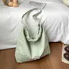 Bolso cruzado de nicho coreano, bolso popular para mujer, bolso de hombro versátil casual, bolso tipo cubo de moda de gran capacidad para el día a día