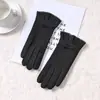 Luvas quentes fofas com veludo plus espessas à prova de frio tela sensível ao toque para ciclismo ao ar livre dirigindo luvas femininas de veludo alemão outono e inverno