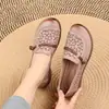 Producto popular de comercio exterior en Douyin: Zapatos de suela blanda para mujeres de mediana edad y mayores, transpirables, antideslizantes, sandalias caladas para madres