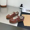 Tênis flats de balé retrô versátil moderno ultrassuave para mulheres, novo modelo 2026, faz os pés parecerem menores, tênis casuais que aumentam a altura