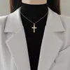 Collar cruz de acero de titanio con diamantes, cadena versátil para la clavícula de moda de lujo ligero, joyería de colgante de alta gama para mujer